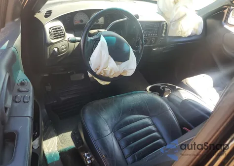 2000 Ford F150 from USA, damaged, VIN 2FTRX07LXYCB08102